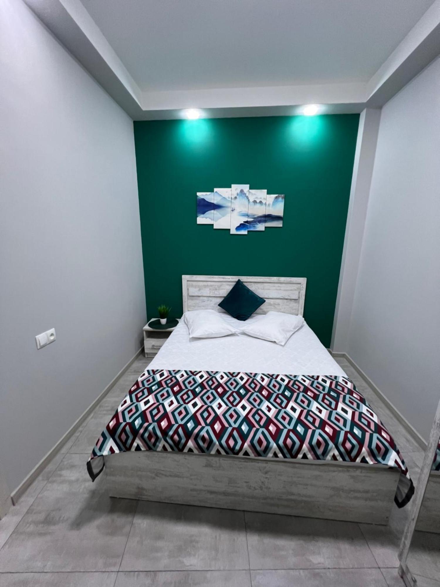 יירבאן Cosy Apartment With Good Location Self Check In מראה חיצוני תמונה